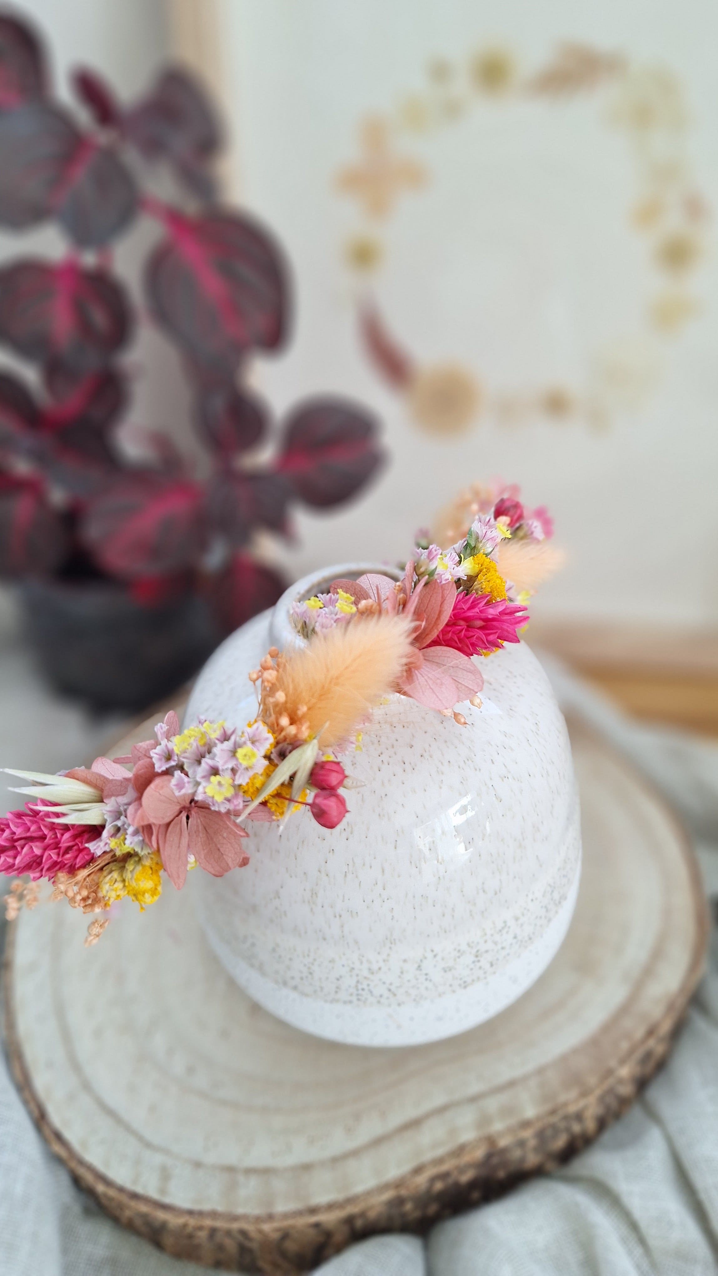 serre tête enfant pour coiffure mariage - évènement - coloré jaune rose peche - fleuriste Bretoncelles le Perche - orne - sarthe - fleuriste eure et loire - livraison france