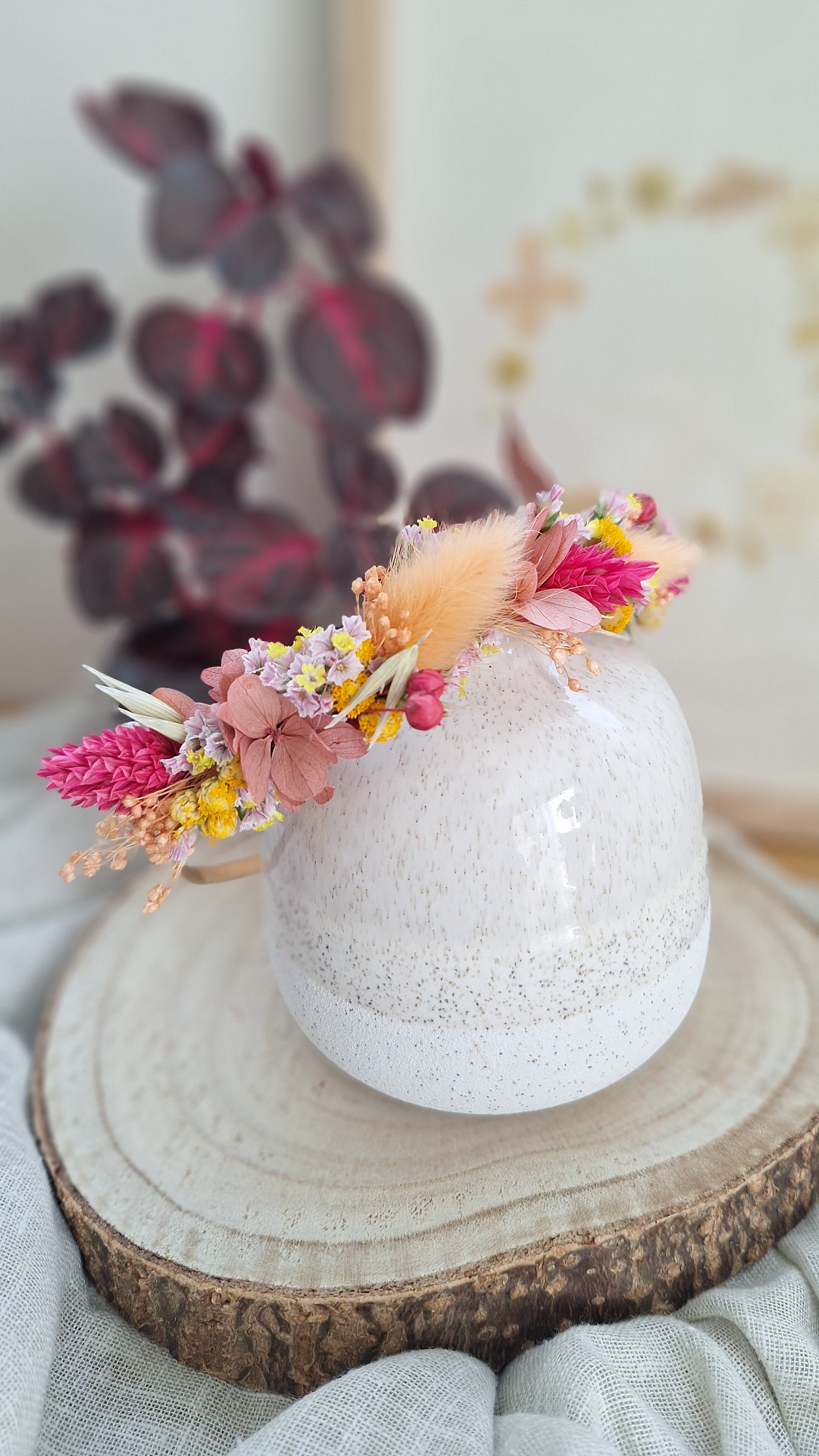 serre tête enfant pour coiffure mariage - évènement - coloré jaune rose peche - fleuriste Bretoncelles le Perche - orne - sarthe - fleuriste eure et loire - livraison france