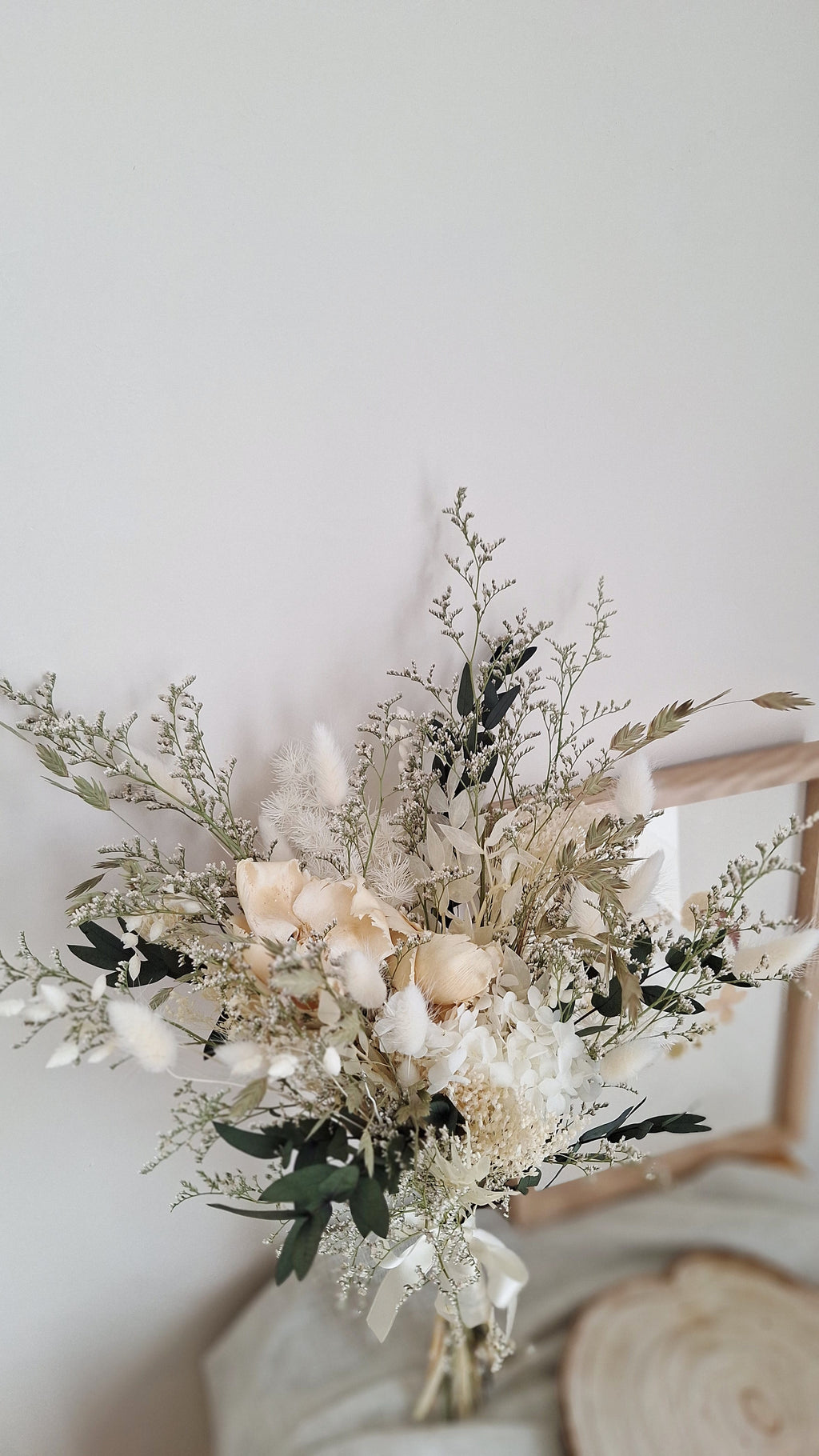 Bouquet de mariées blanc vert durable - Fleuriste Eure et Loir, fleuriste orne, Fleuriste le perche, Fleuriste Bretoncelles