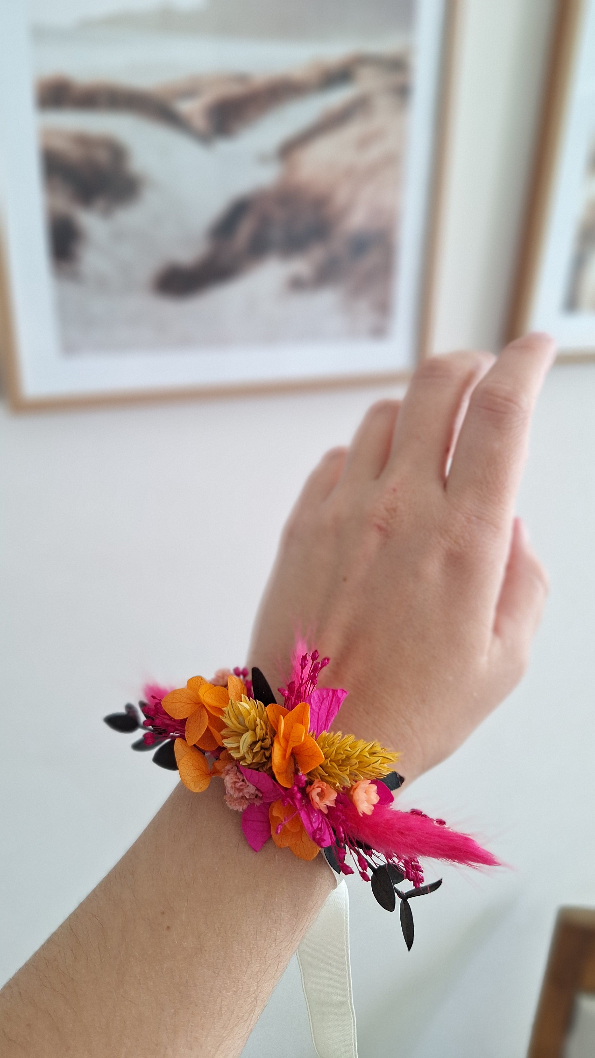 Bracelet orange et rose fleurs séchées - fleuriste mariage - livraison fleurs france