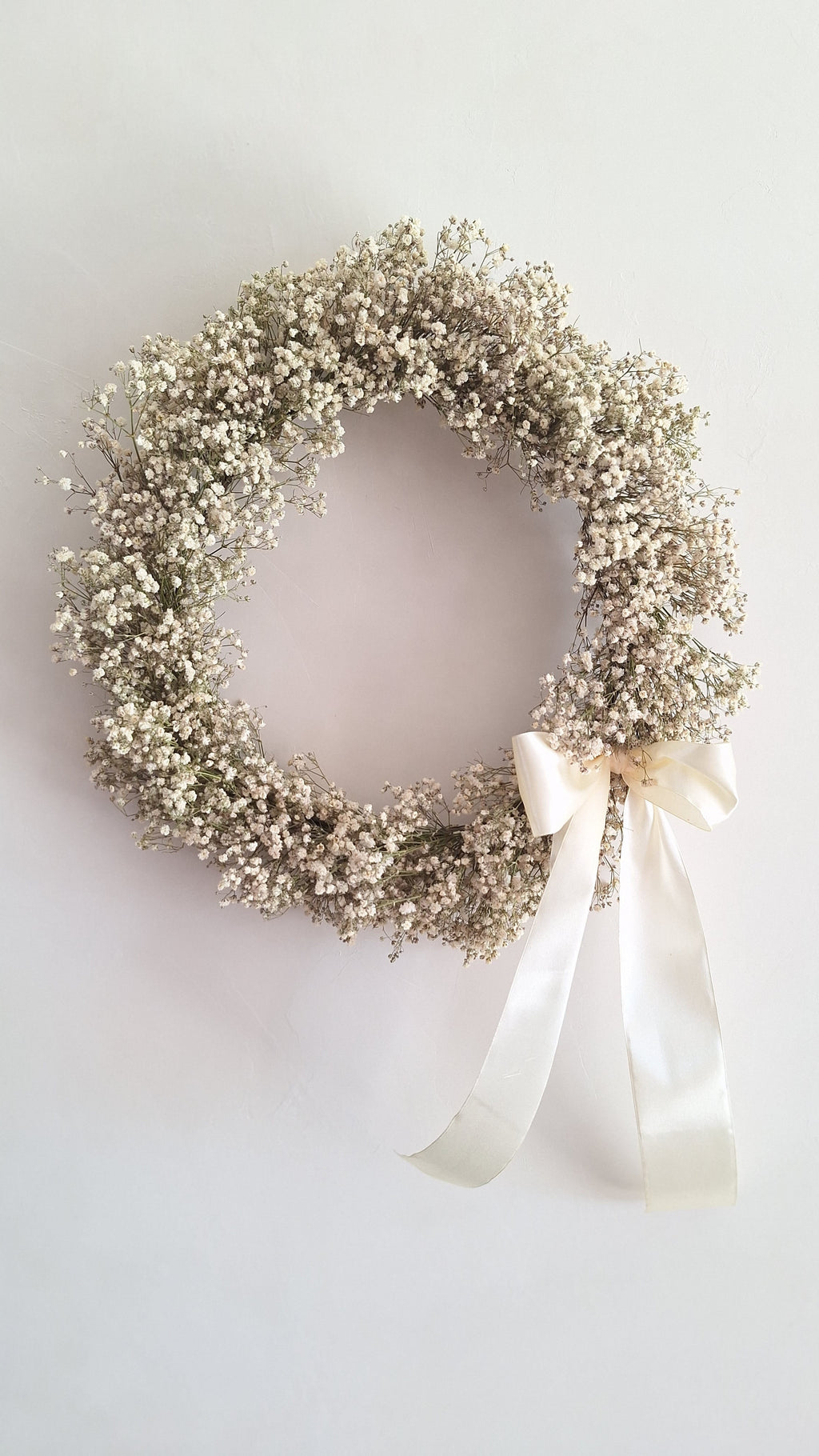 Couronne de gypsophile blanc - livraison france - fleuriste le perche - fleuriste eure et Loir - fleuriste Orne - Fleuriste Sarthe - idée cadeau - expédition fleurs