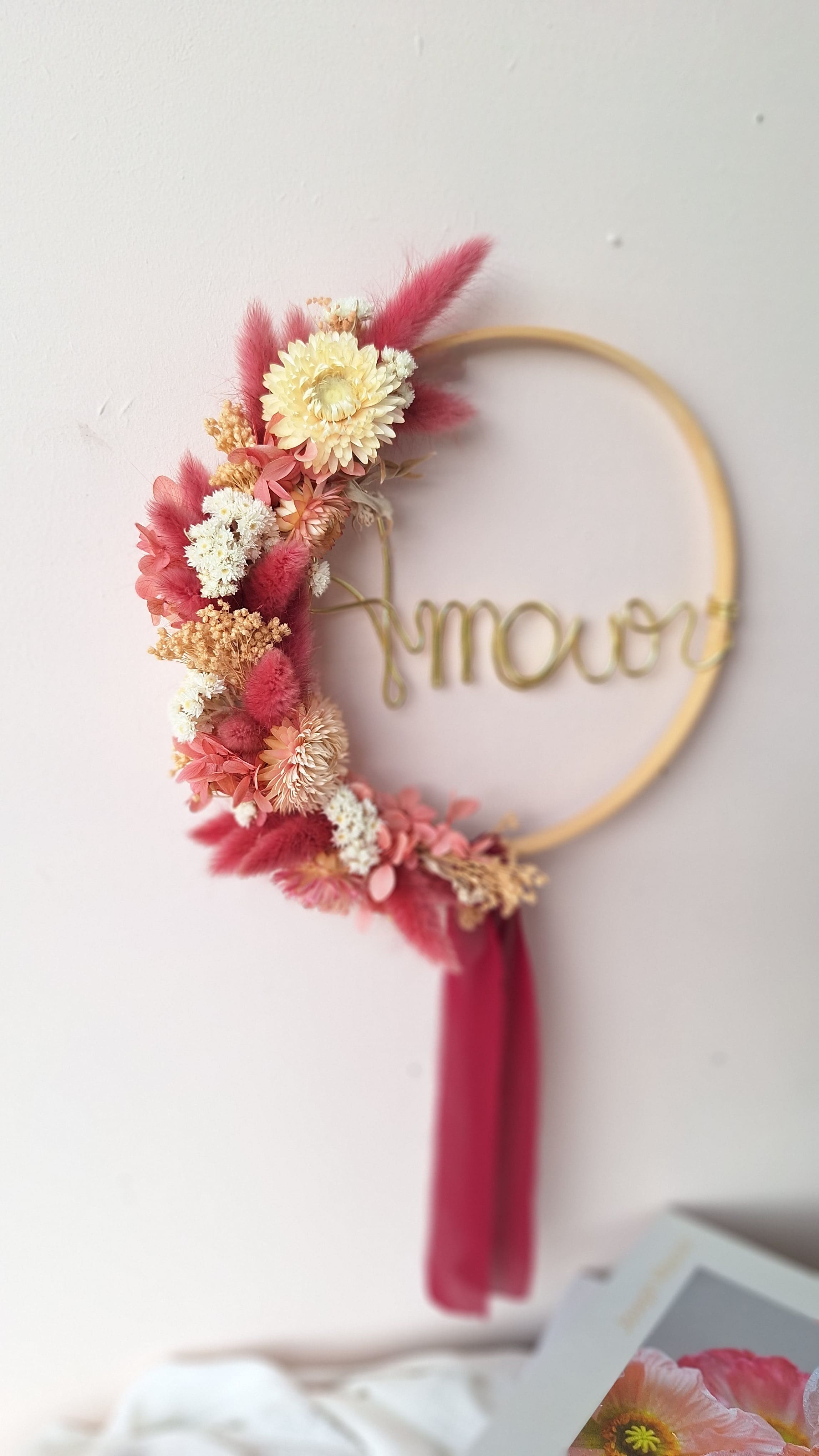 Couronne de fleurs séchées rose - Love - idée cadeau saint valentin