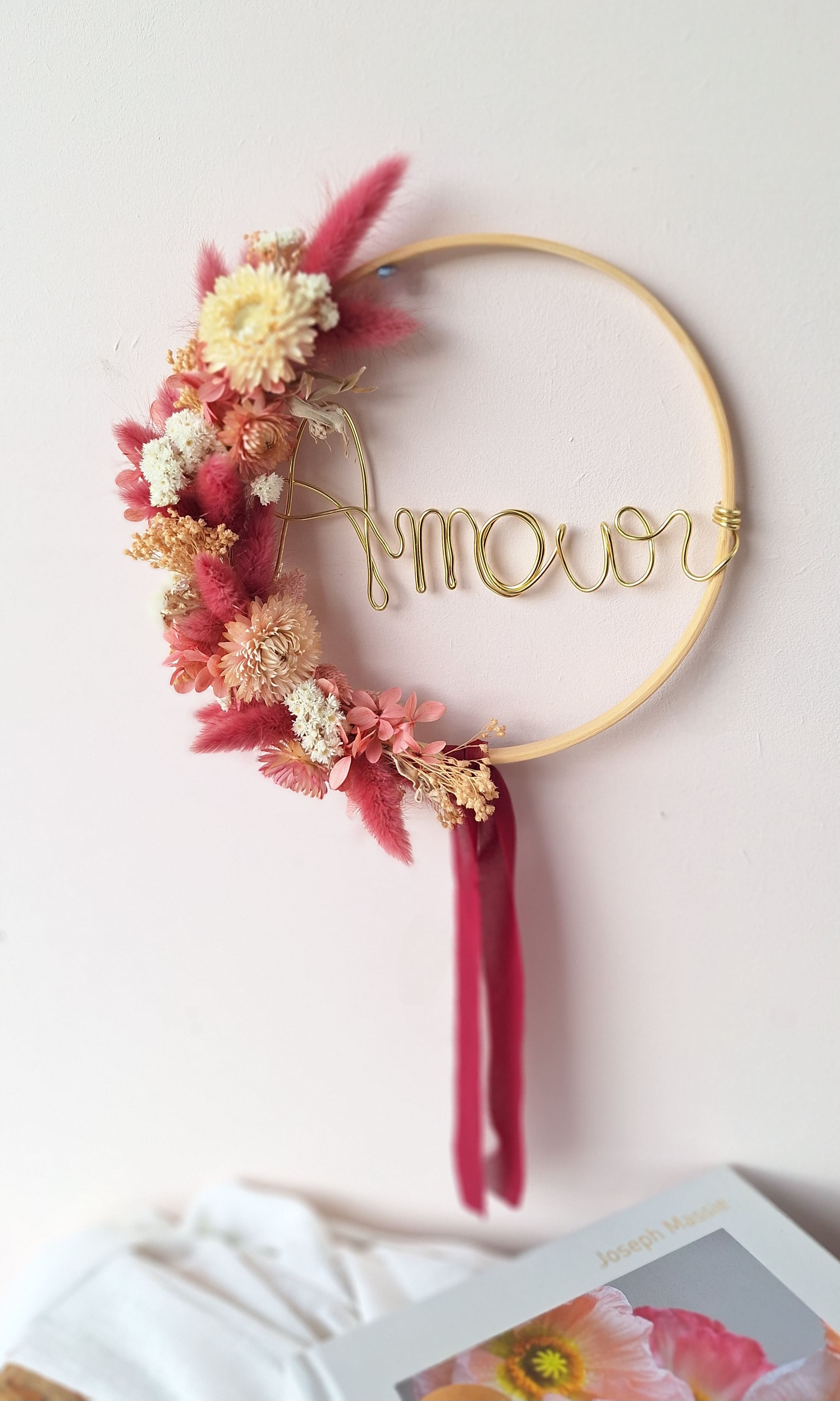 Couronne de fleurs séchées rose - Love - idée cadeau saint valentin