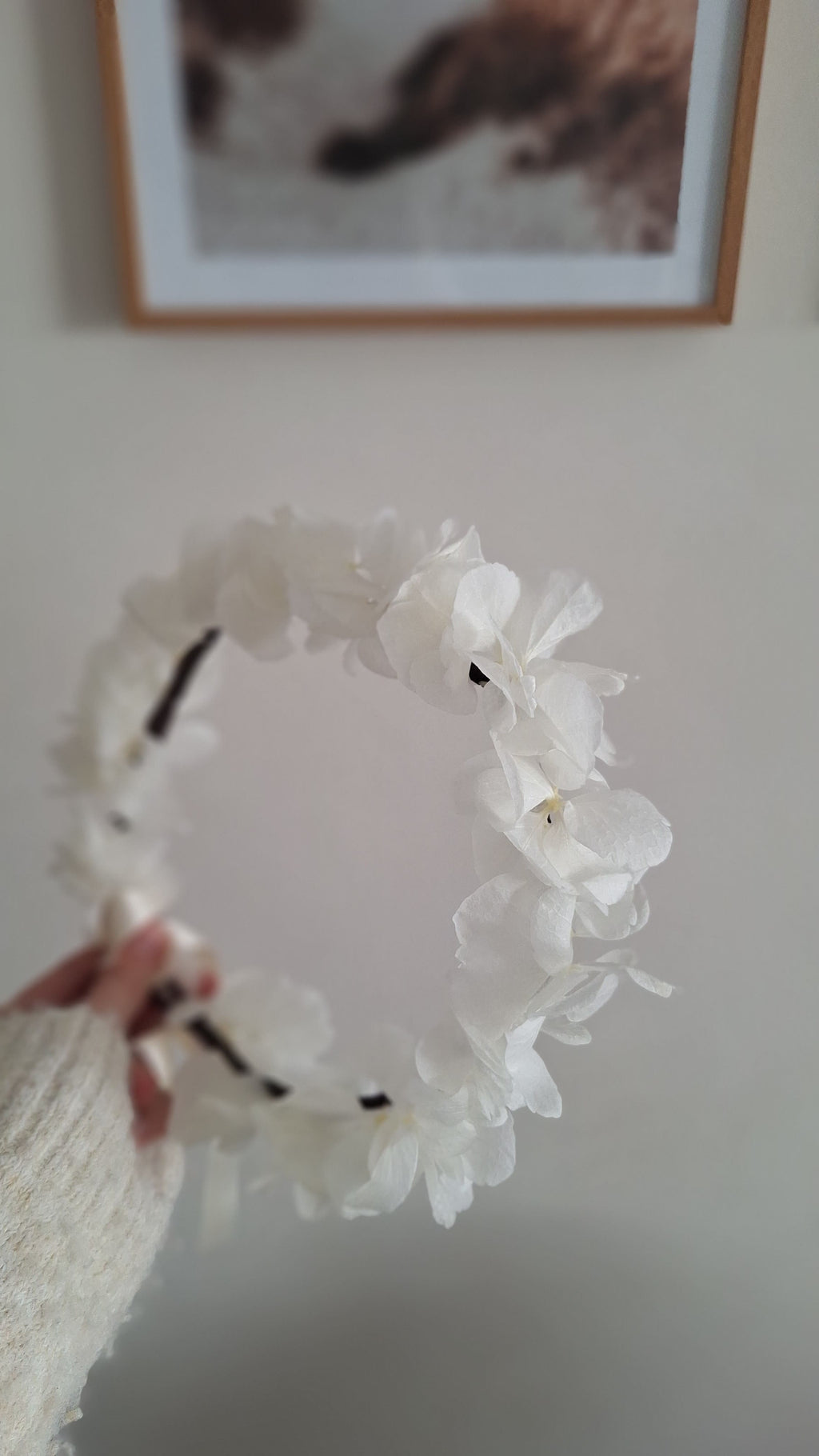Couronne d'hortensia stabilisé blanc - livraison rance- fleuriste normandie - fleuriste mariage eure et loire - fleuriste le perche - fleurs stabilisées mariage
