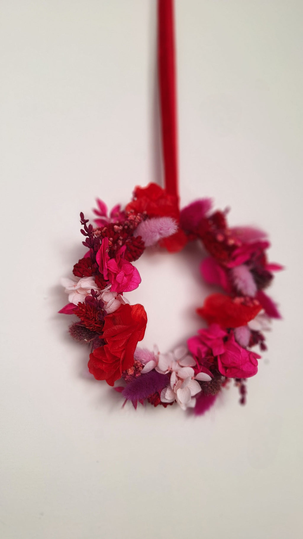 Couronne de fleurs séchées rose et rouge- idée cadeau saint valentin