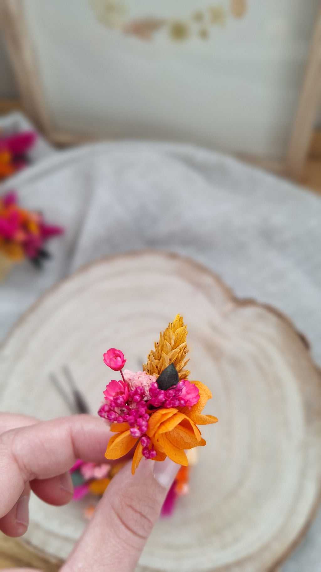 Epingle à chignon fleurie colorée durable - Fleuriste Eure et Loir, fleuriste orne, Fleuriste le perche, Fleuriste Bretoncelles