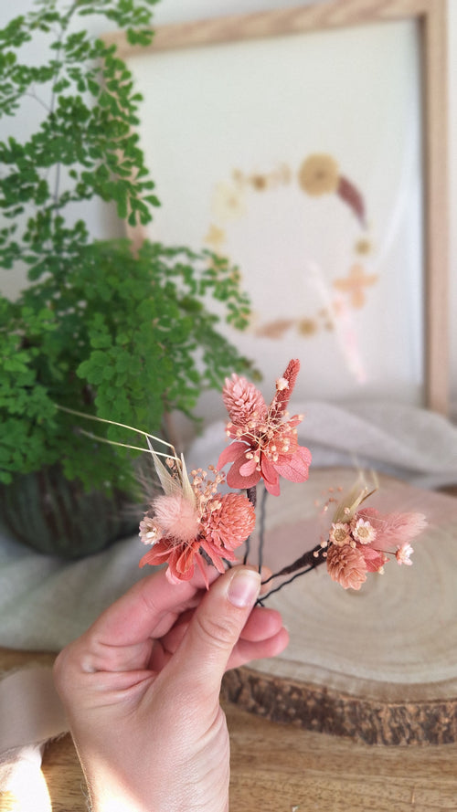 pics à cheveux fleurs séchées et stabilisées, vieux rose, rose et blanc doux et poétique - Livraison france - fleuriste le perche