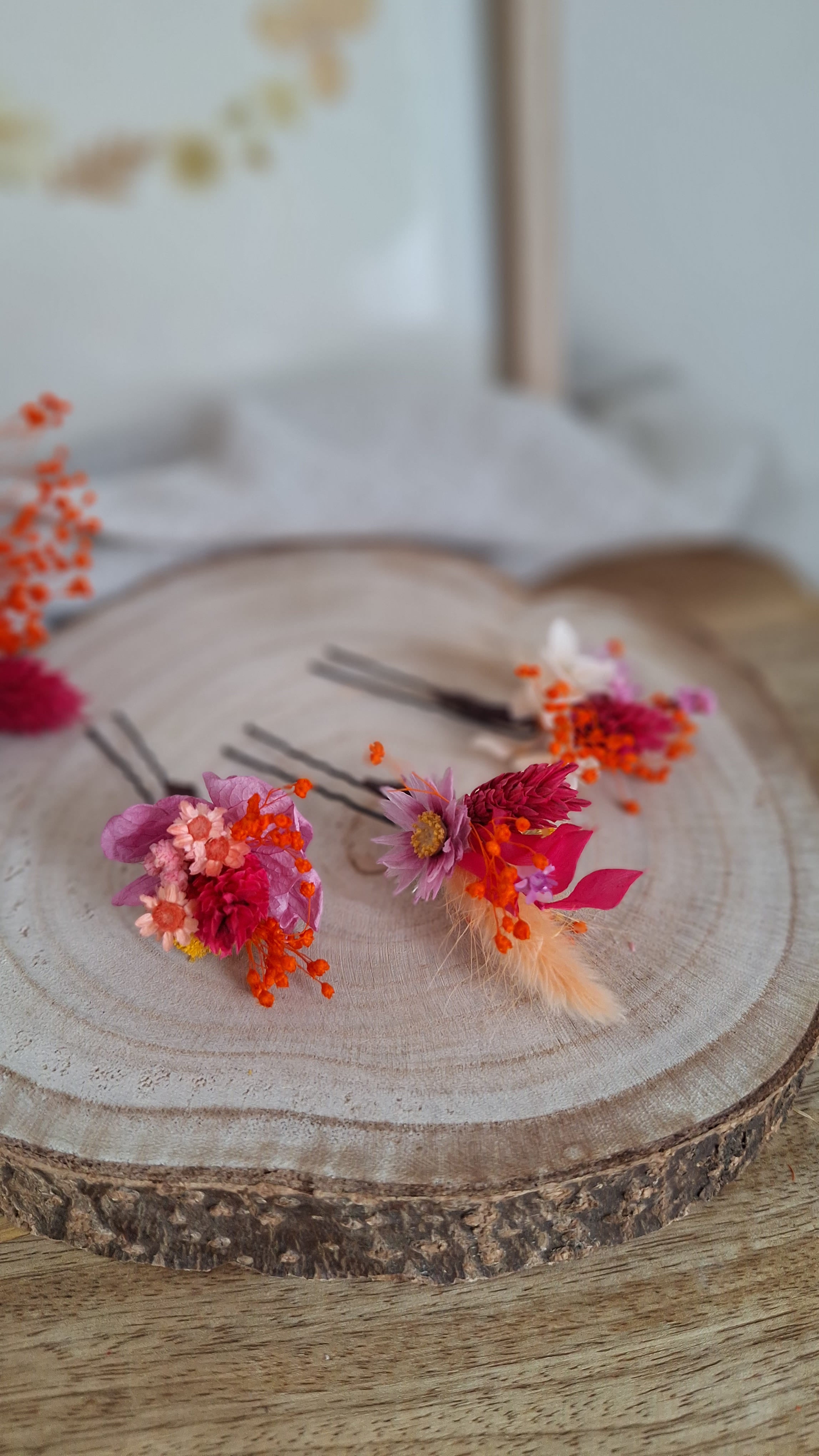 Epingle à chignon fleurie colorée durable - Fleuriste Eure et Loir, fleuriste orne, Fleuriste le perche, Fleuriste Bretoncelles