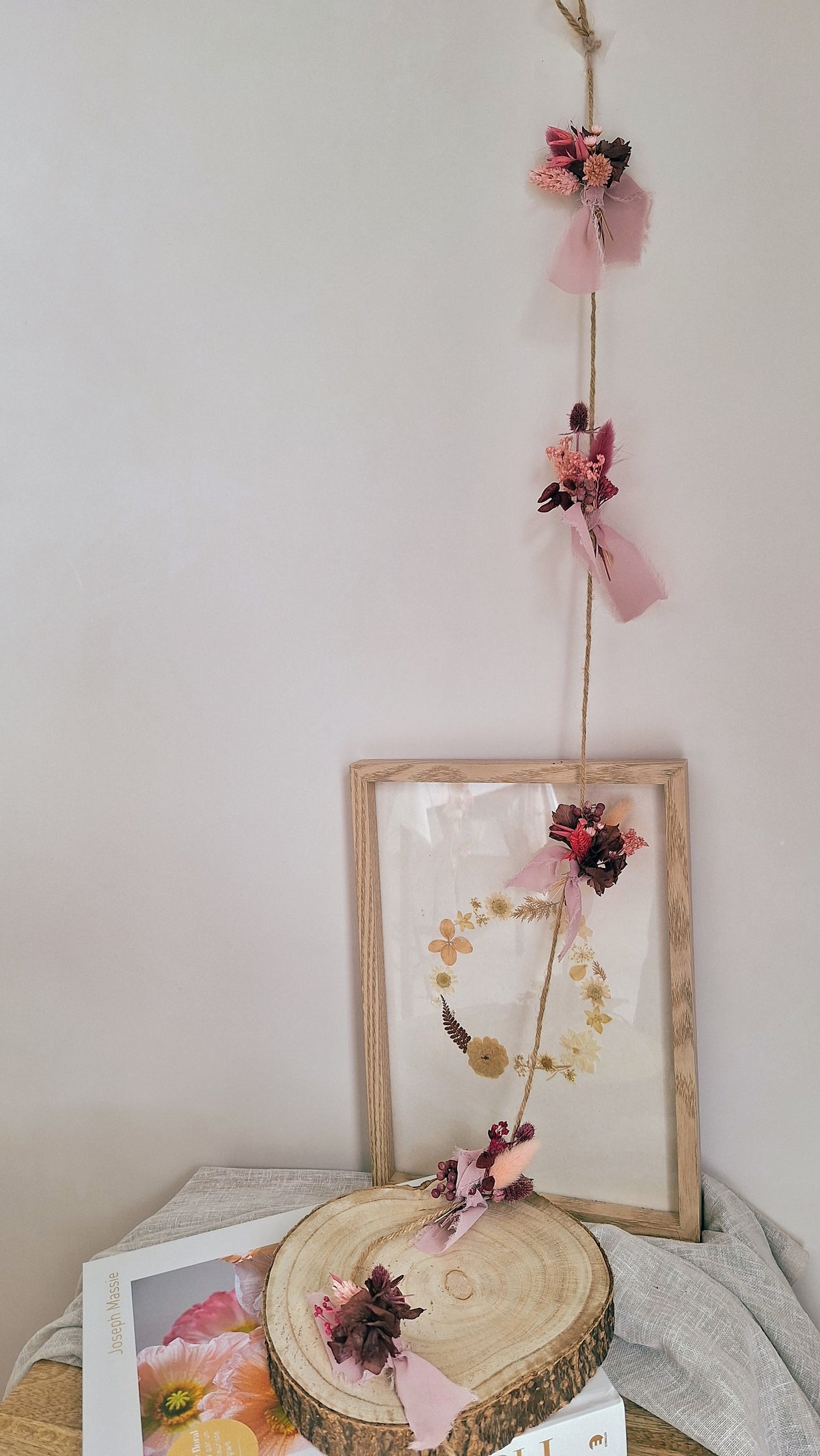 Guirlande en fleurs séchées - Maison Marceline fleuriste la loupe - fête des mères