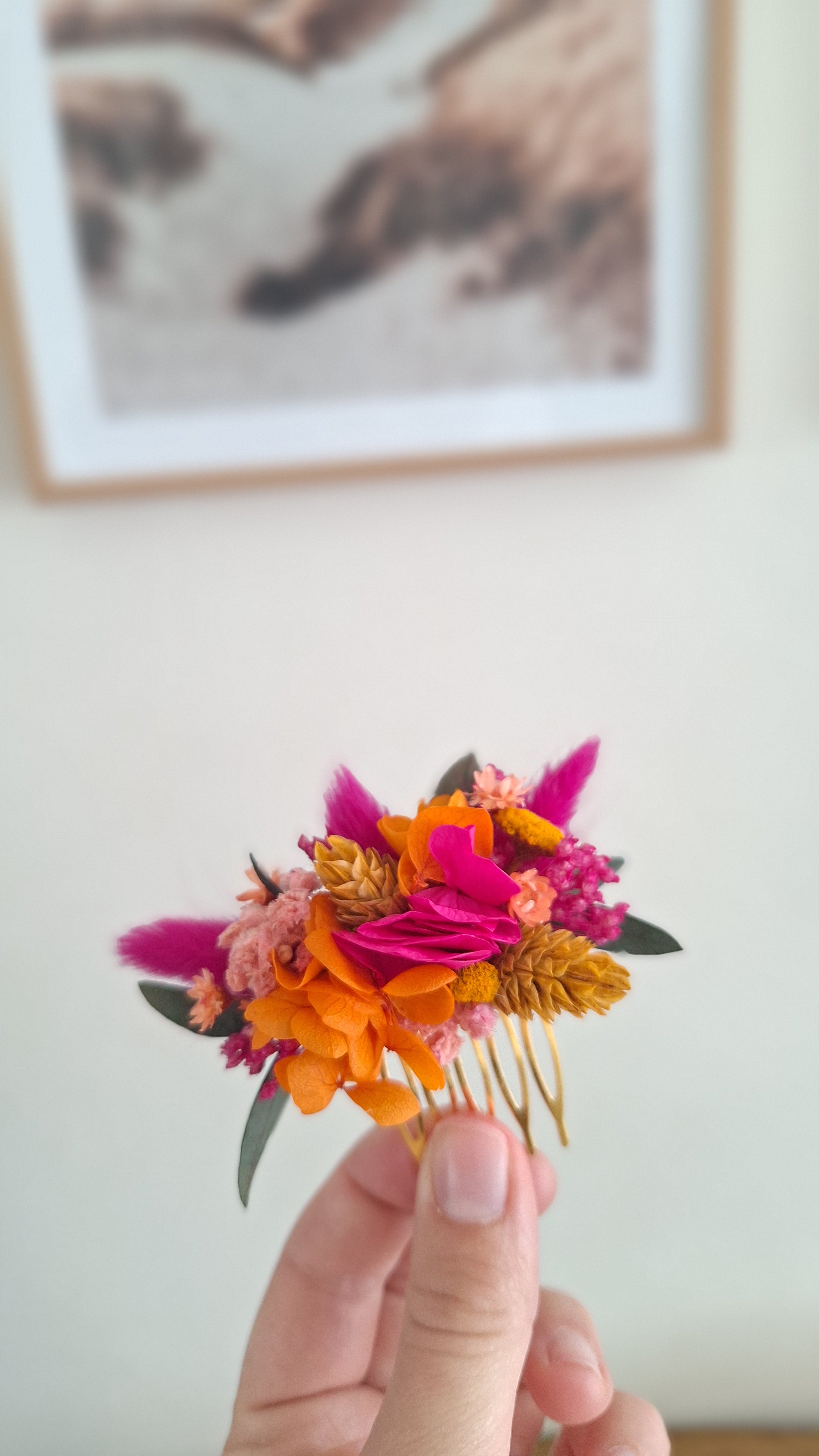 Peigne en fleurs séchées coloré - Mariage Eure et Loir Meaucé