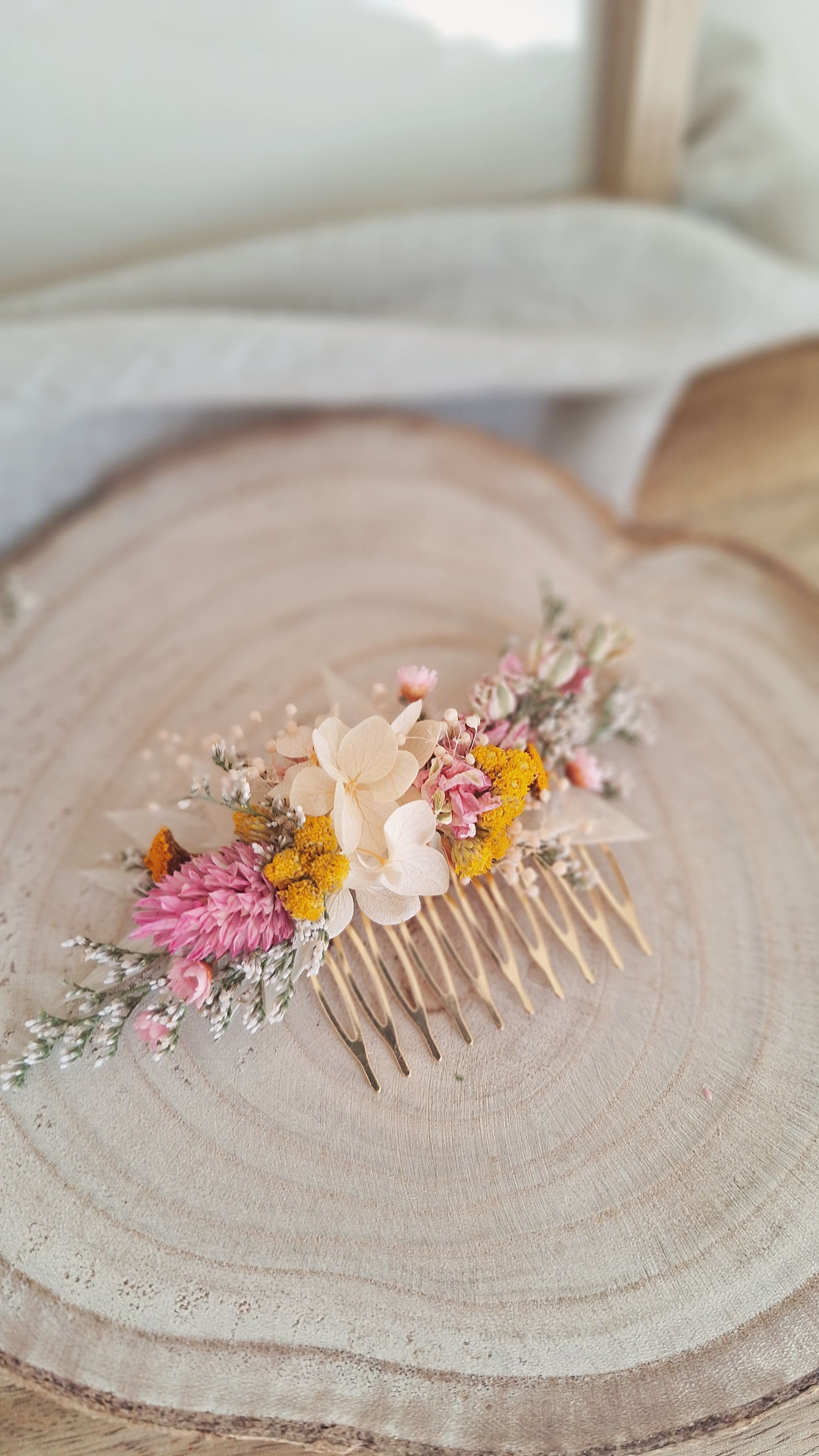 Peigne en fleurs séchées - Fleuriste Eure et Loir - Fleuriste Bretoncelles - Fleuriste Le Perche - Livraison France