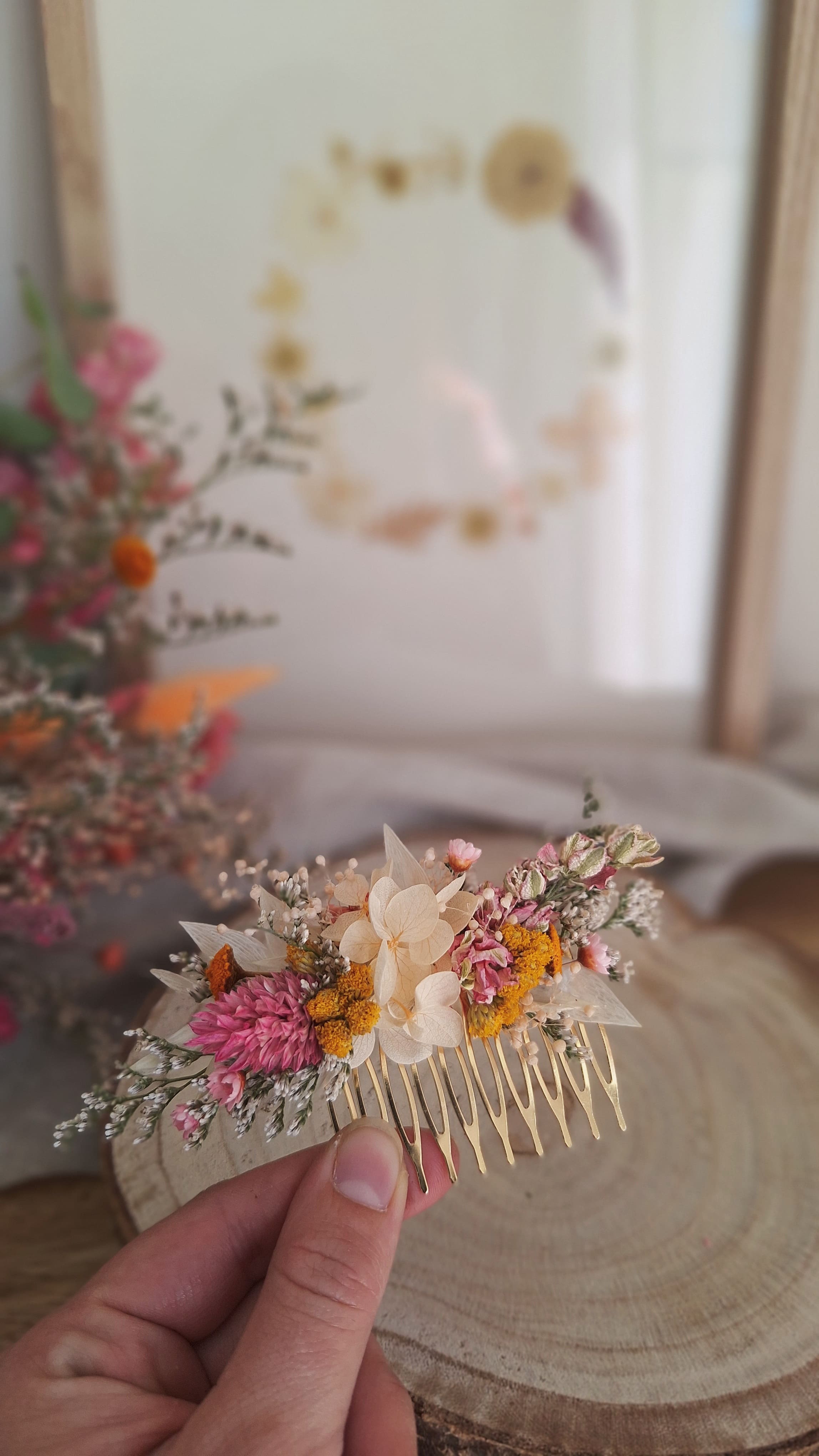 Peigne en fleurs séchées - Fleuriste Eure et Loir - Fleuriste Bretoncelles - Fleuriste Le Perche - Livraison France