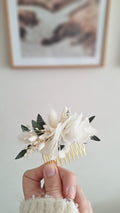 Peigne fleuri vert et blanc en fleurs séchées durable - Fleuriste Eure et Loir, fleuriste orne, Fleuriste le perche, Fleuriste Bretoncelles