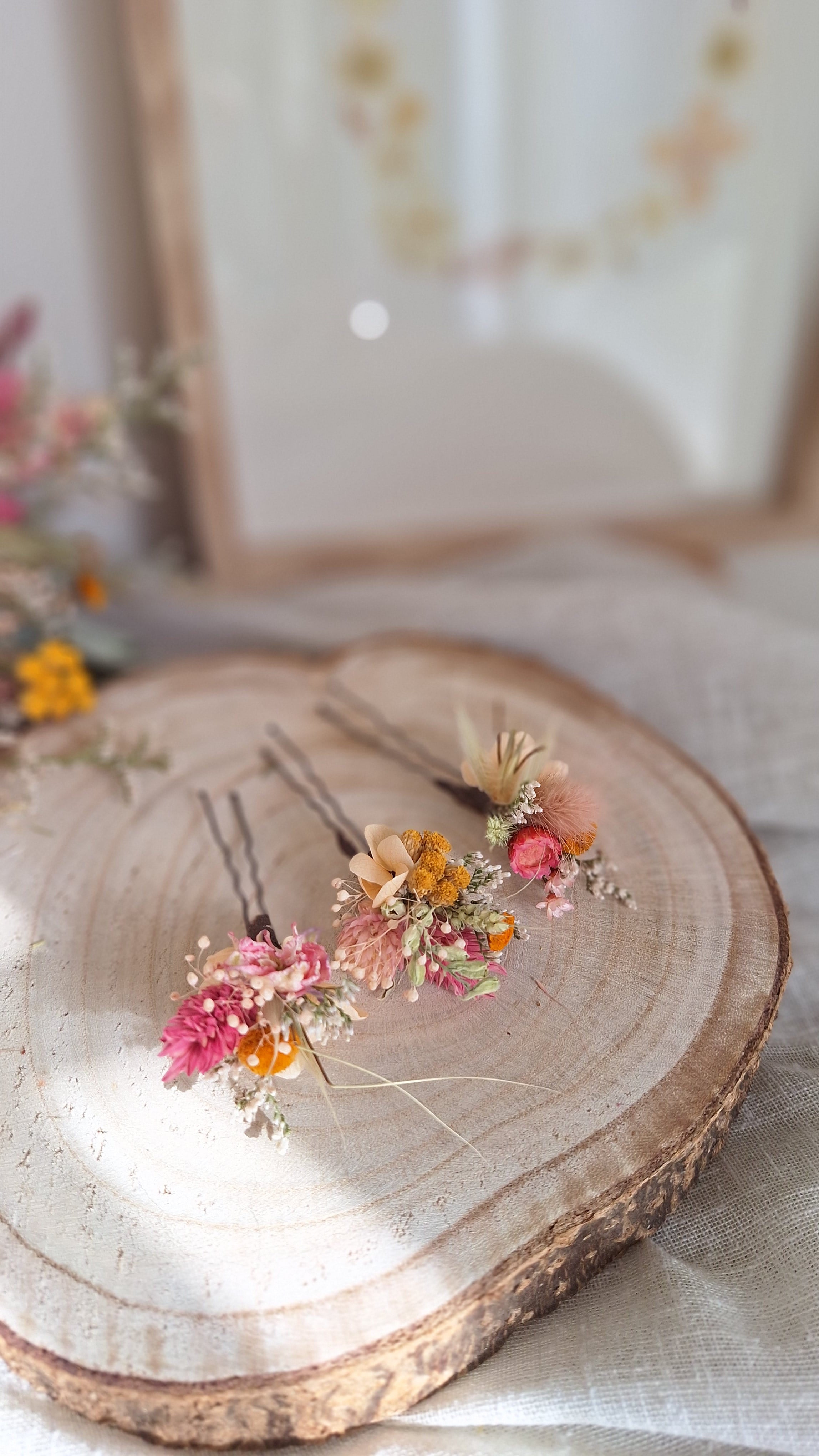 Pics à cheveux en fleurs séchées printemps- Fleuriste Eure et Loir - Fleuriste Bretoncelles - Fleuriste Le Perche - Livraison France