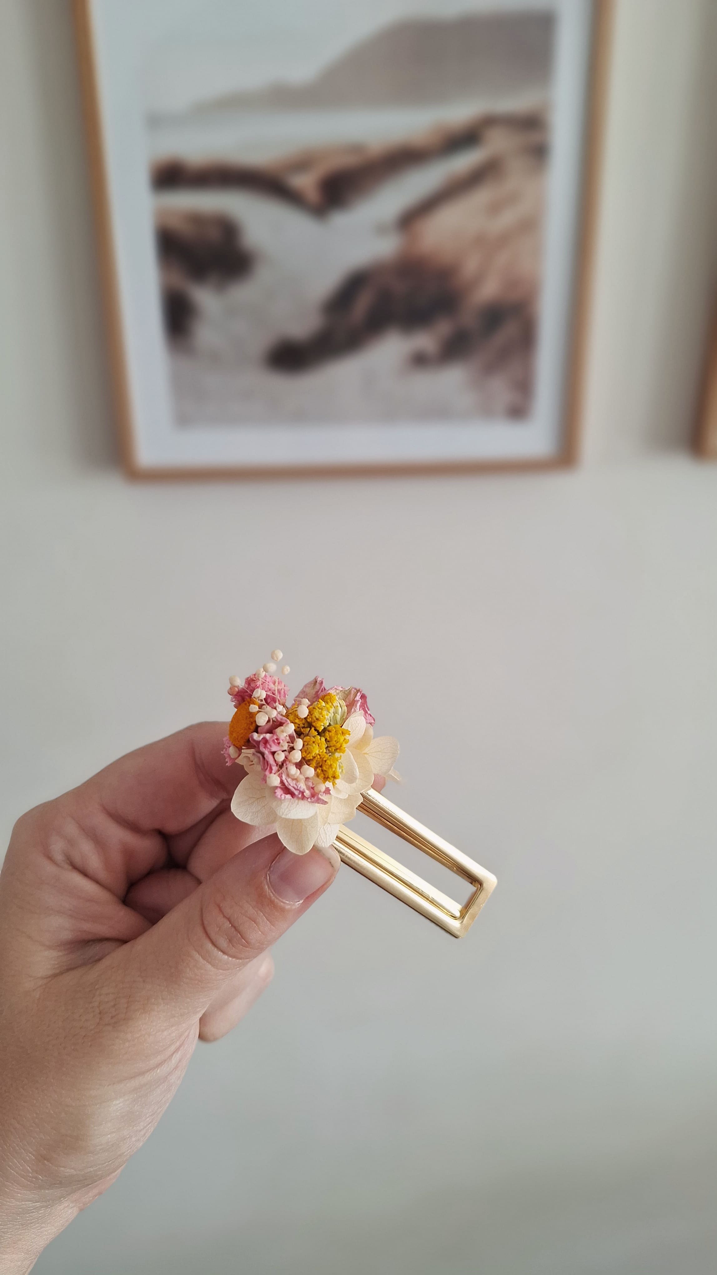 Pince cheveux en fleurs séchées et stabilisée -Printemps